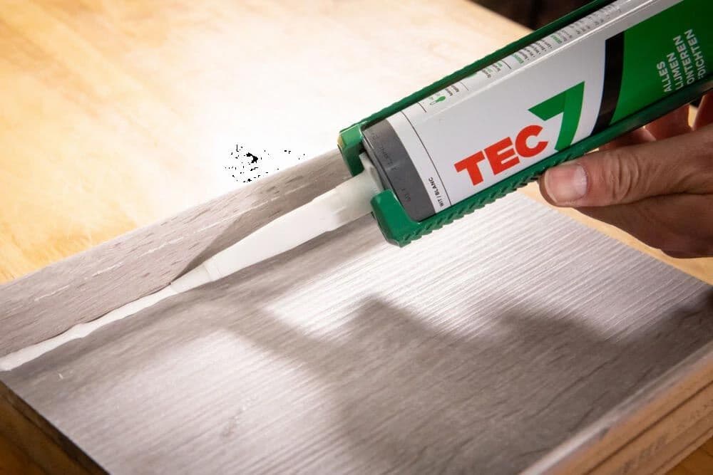 limer en plate med tec7